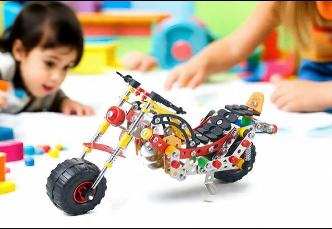 JUEGO MOTOCICLETA ARAMABLE DE 257 PIEZAS METALICAS 434 - Imagen 3